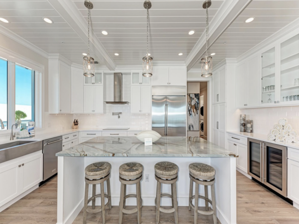 Anna Maria Island Beachfront Condo Rental - Luxury 4-Bedroom Gulf-View Vacation Condo with Pool and Spa